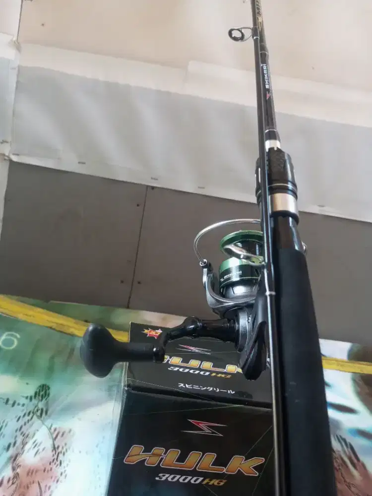 Joran pancing dan reel Shikari Baru