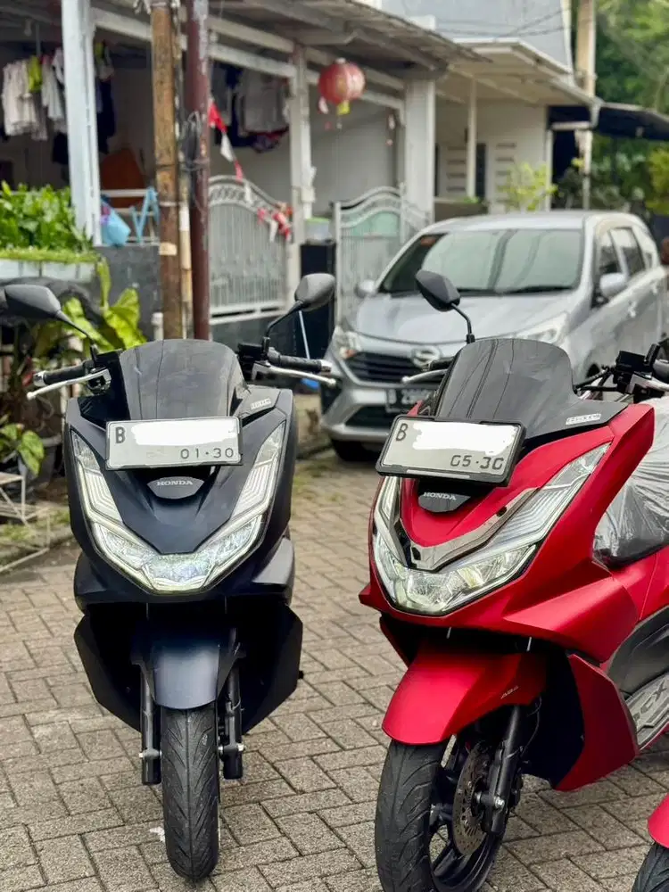 LOW KM UNDER 1K❗️HONDA PCX ABS 160 TH 2025-2024 LIKE NEW GRESS