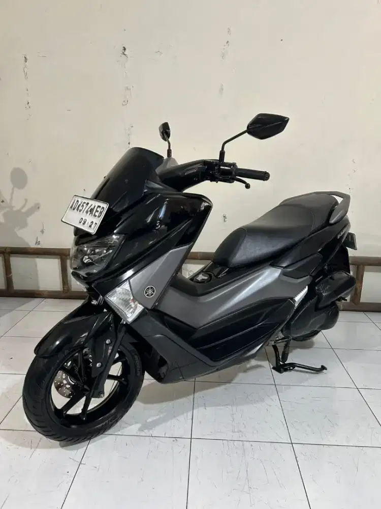 N-MAX OLD 2017 HITAM GLOSY