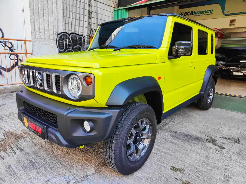 NEW SUZUKI JIMNY 4 DOORS 2024 KINETIC YELLOW HIJAU