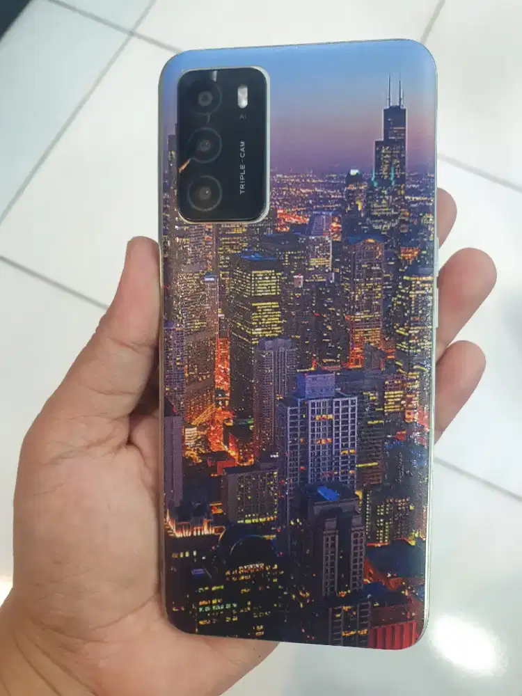 Oppo A16 Ram 3/32 hp & cargher