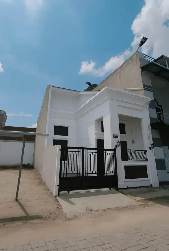 RUMAH HADAP UTARA PREMIUM HANYA 3 UNIT