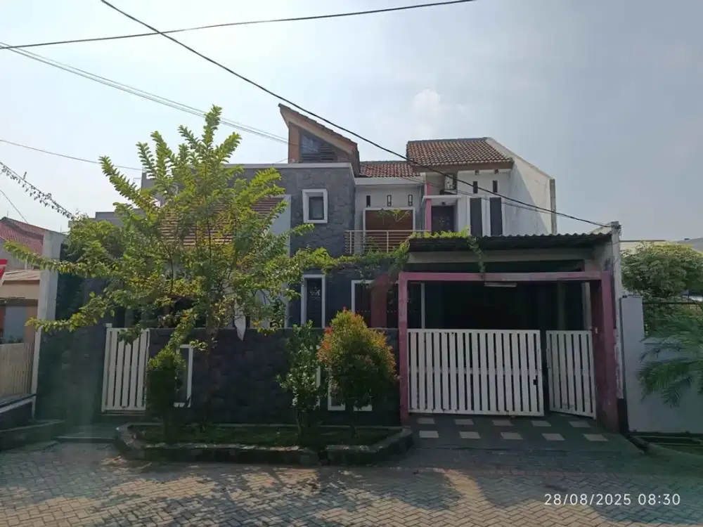 Rumah Murah Semi Furnished Hitung Tanah Siap Huni Lokasi Gayungsari Surabaya Selatan