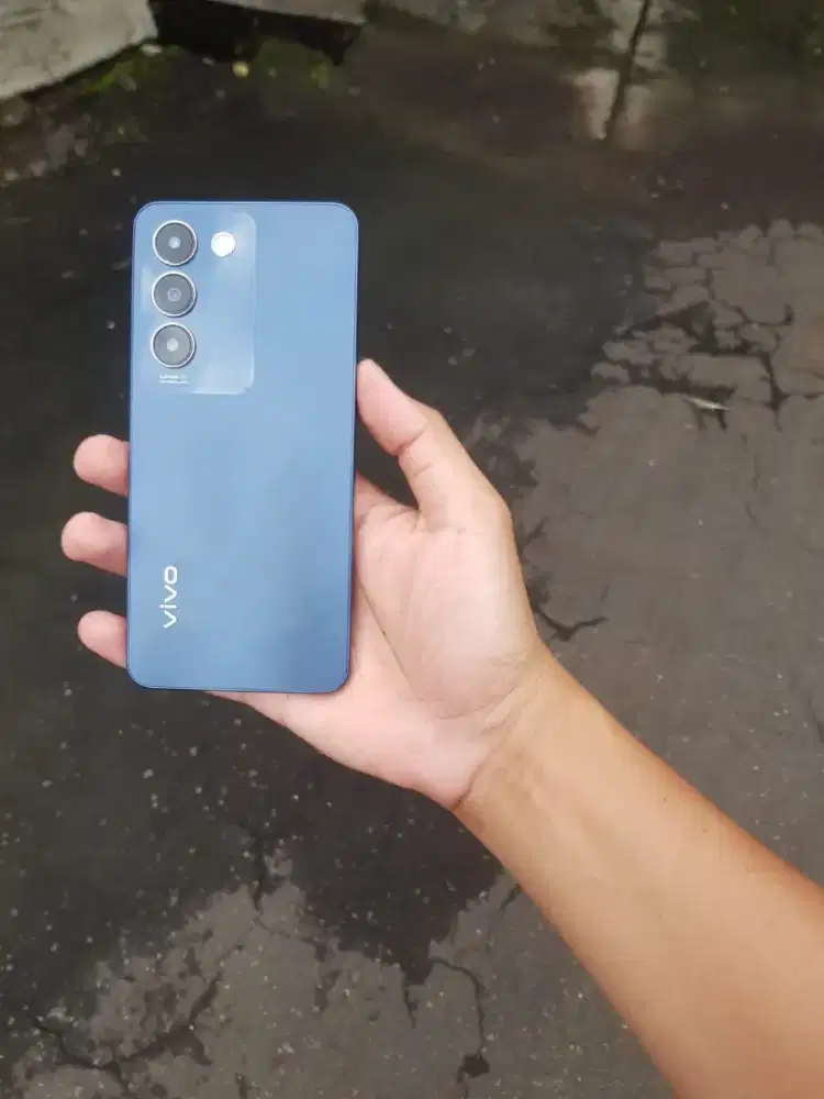 Vivo Y100 4G 8/128 Lengkap Mulus