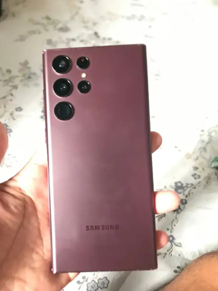 Samsung S22 Ultra 12/512gb SEIN