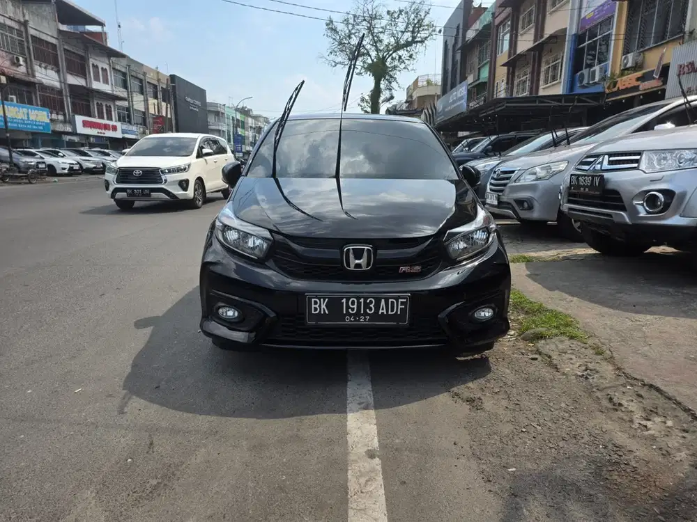 Honda Brio 2022 cvt hitam