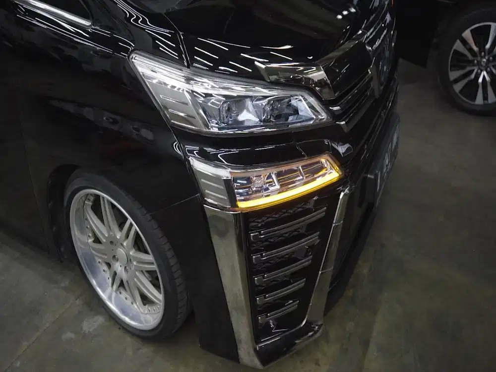 JUAL MOBIL TOYOTA VELLFIRE 2016