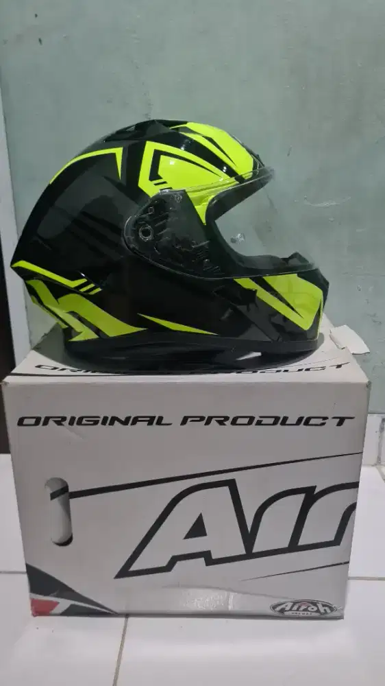 Jual Santai AIROH VALOR Raptor ( Size XL Fit L ) *Like New!!