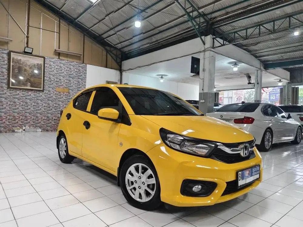 Honda BRIO E CVT 1.2 Bensin AT 2019 Kuning original