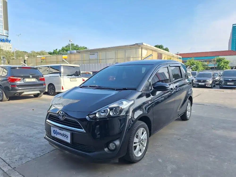 DP MURAH - Toyota Sienta 1.5 G Bensin-MT 2018