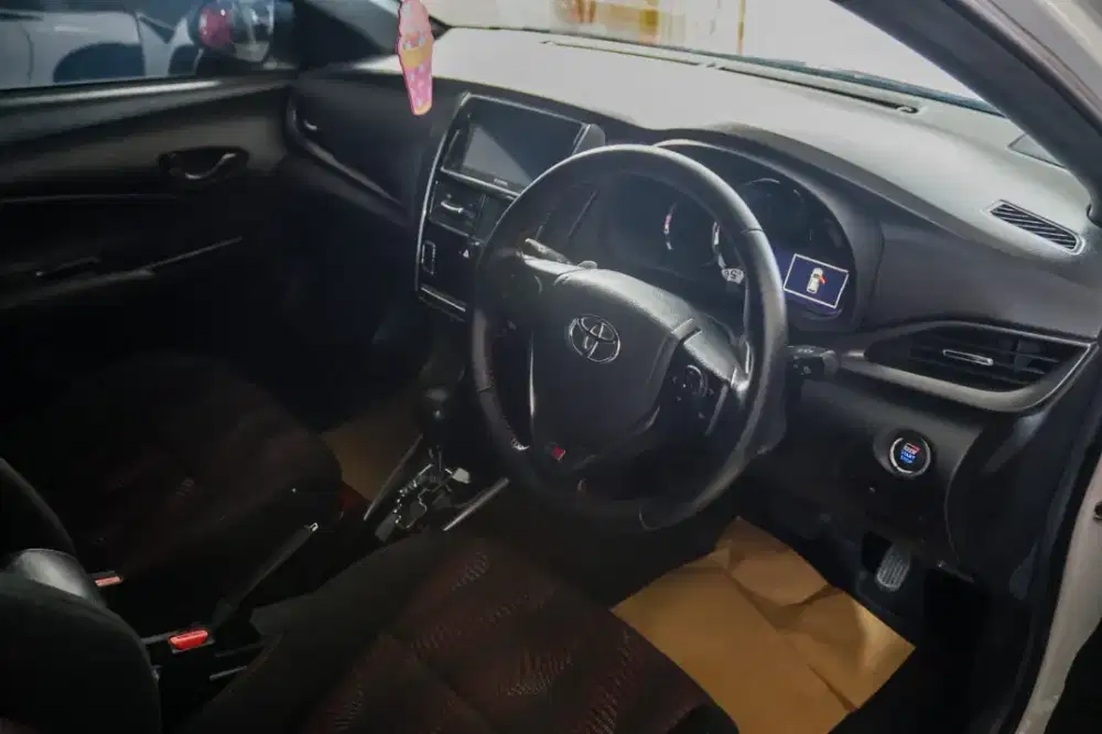 DP 30JT! YARIS GR CVT 2022 pemakaian 2023 FUL ORI SIAP PAKAI