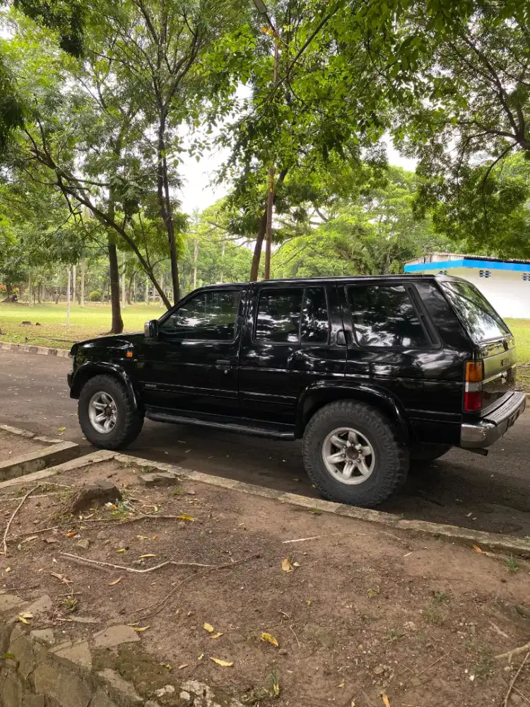 Nissan terrano SUV 2002