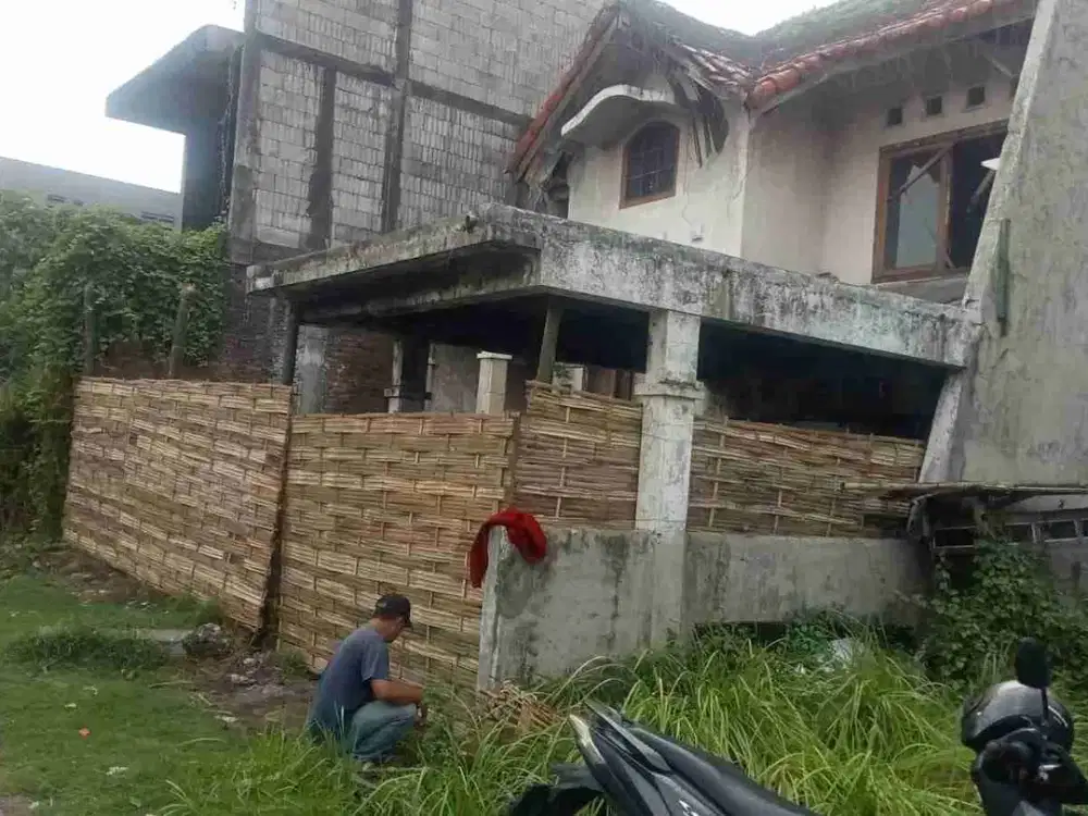 Sidoarjo. Jalan Mustang, lahan bonus bangunan