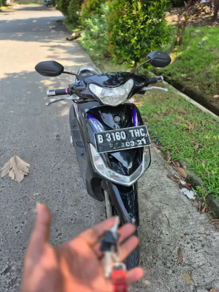 Dijual Yamaha Mio smile tahun 2011 surat lengkap
