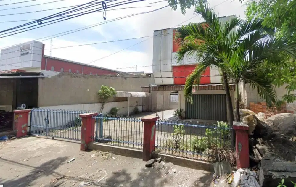 Dijual Bangunan Usaha Strategis di Jl. Raya Rungkut Tengah, Surabaya.