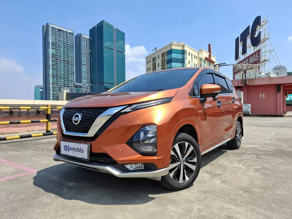 Pajak Panjang - Nissan Livina 1.5 VL Bensin-AT 2019