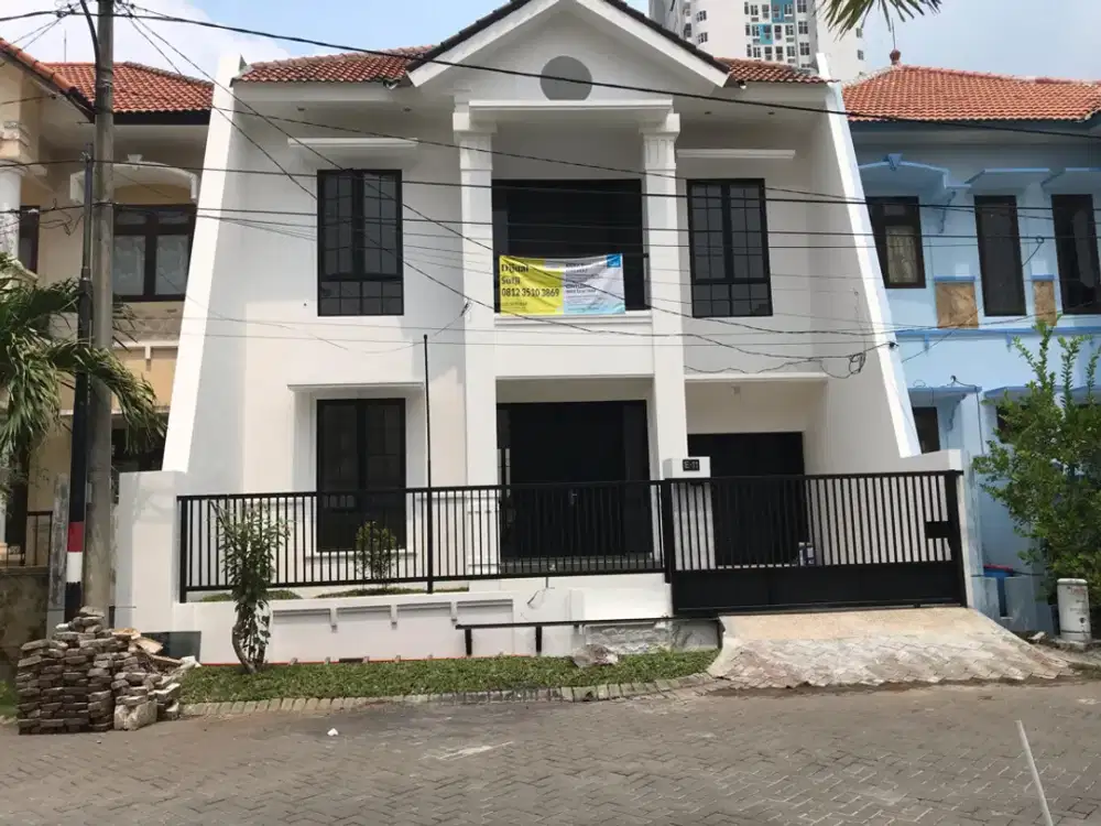 Disewakan Rumah Bagus 2 Lantai di Graha Sampurna Wiyung, Surabaya Barat
