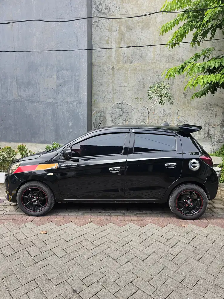 Mitsubishi Mirage 2012 Bensin