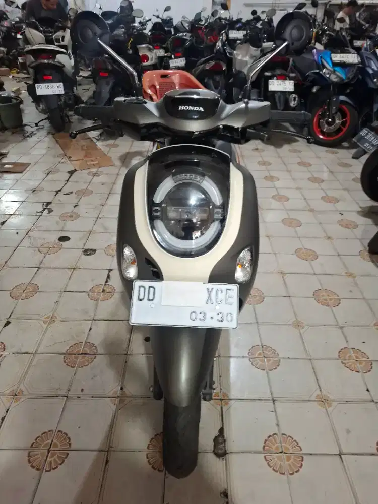 Honda Scoopy new 110cc 2025 cokelat putih