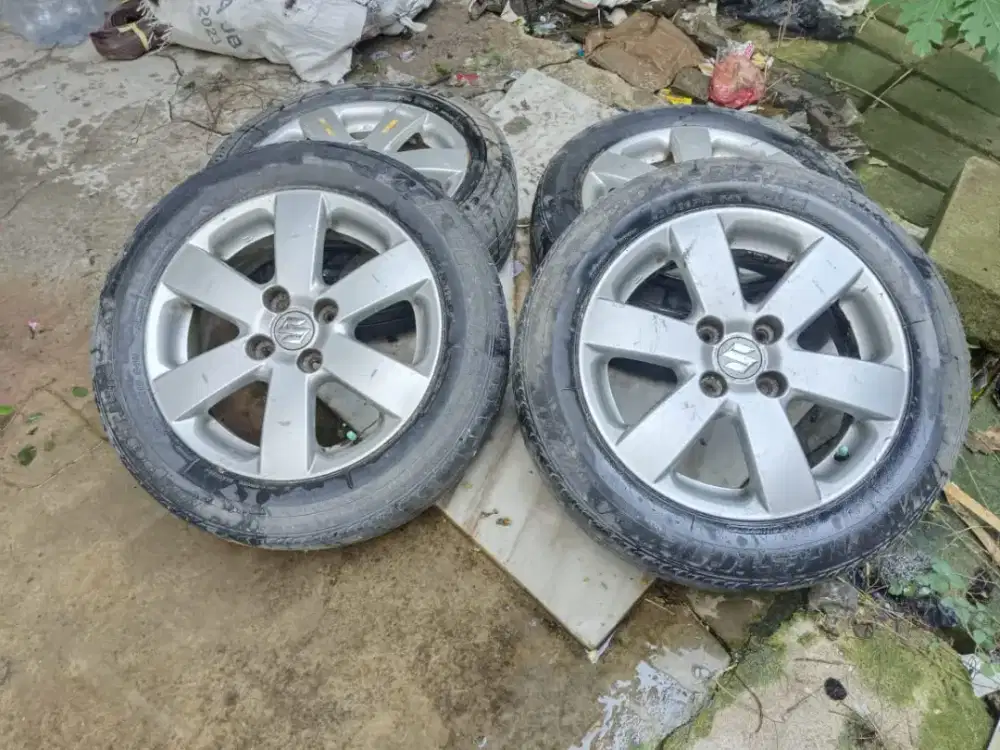 Velg suzuki ertiga OEM