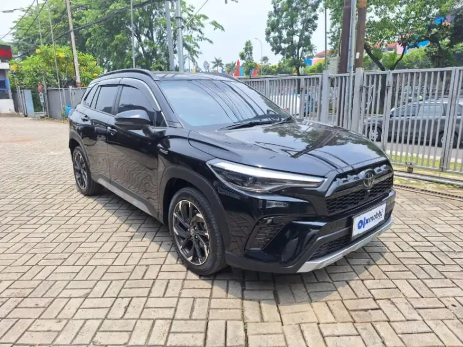 LOW DP Toyota Corolla 1.8 Cross Hybrid GR Bensin-AT 2023 EZP