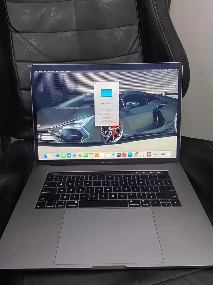 Macbook Pro 2015 16/256 GB 15 inch GREY