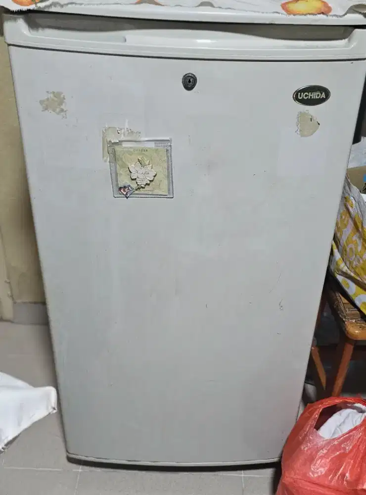 KVLKAS 1 pintu Uchida