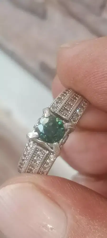 Bi color sapphire Srilangka ring perak