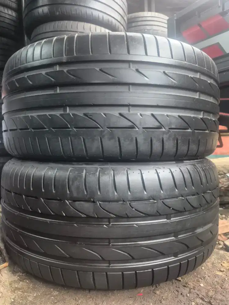 Ban copotan mercy Bridgestoen potenza S001 275/40 R19 85%.2pcs