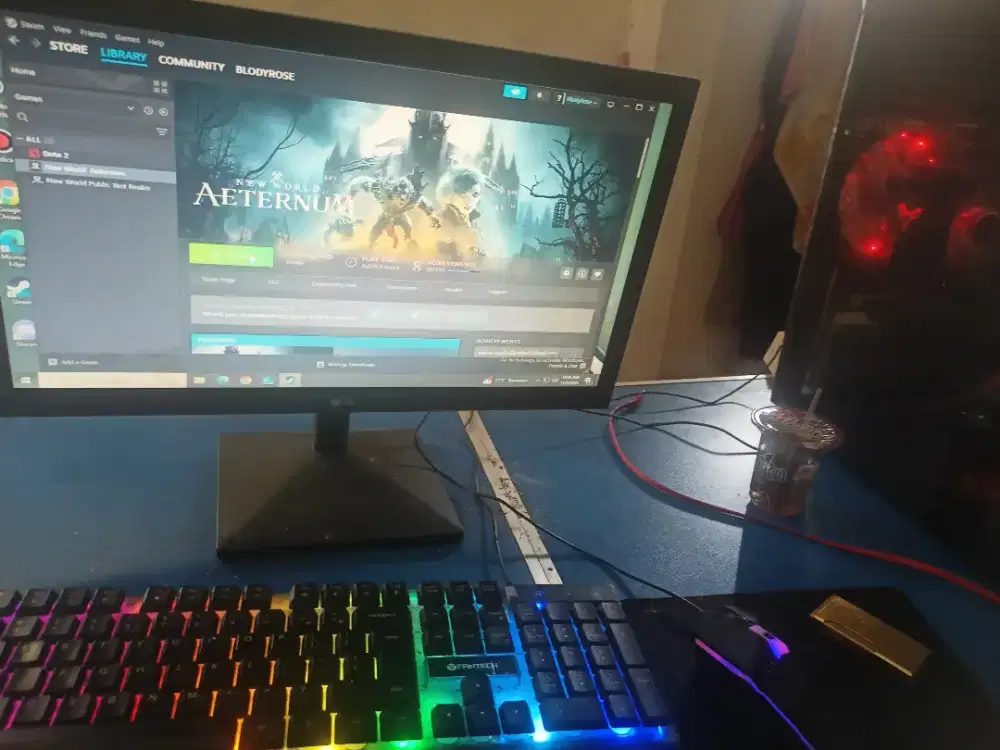 PC bekas main new world