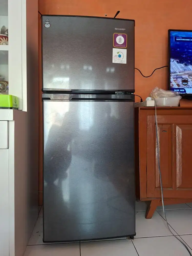 Kulkas sharp SJ-195