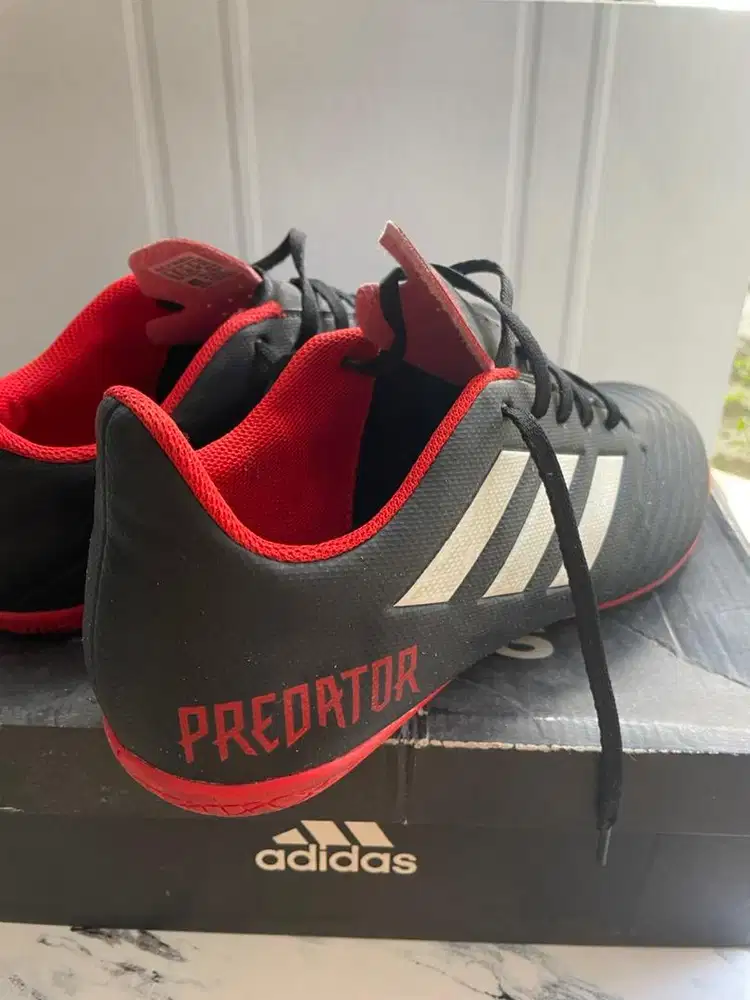 Sepatu Futsal Adidas Predator Tango 18.4N