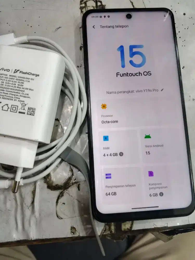 Vivo Y19S Pro 4+4/64 like new terwat seminggu pkengrmsi pjng bs TT