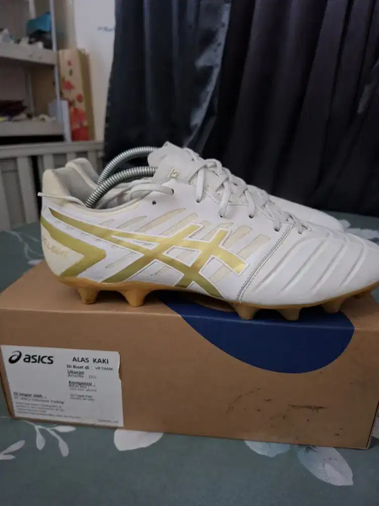 Asics Ds light club.