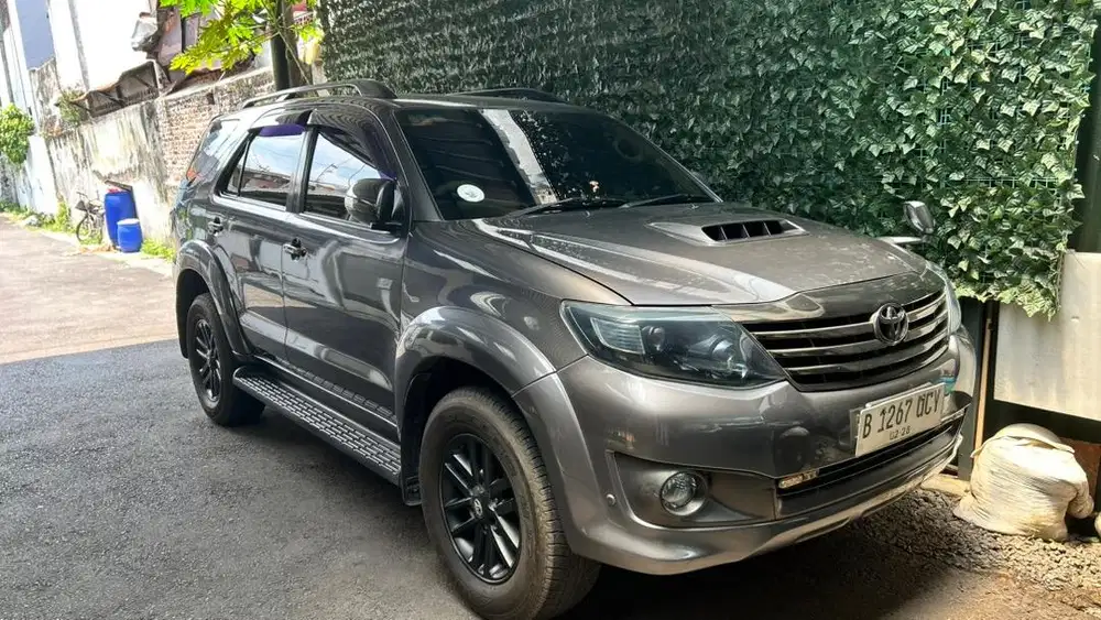 Toyota Fortuner 2012 Diesel