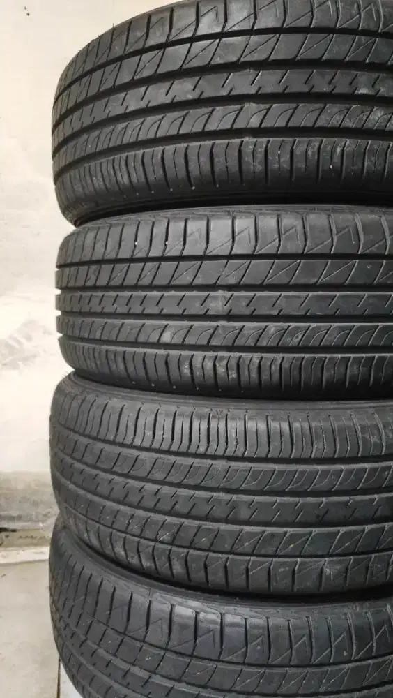 Ban Dunlop SP Sport LM705 Ring 16 NIK 2025