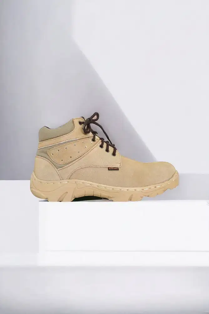 Grosir sepatu kerja dan santai pria Cirebon