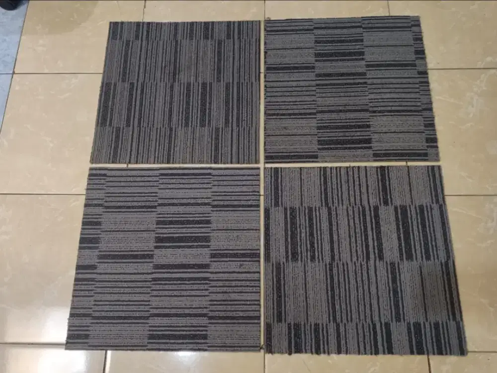 Karpet tile second