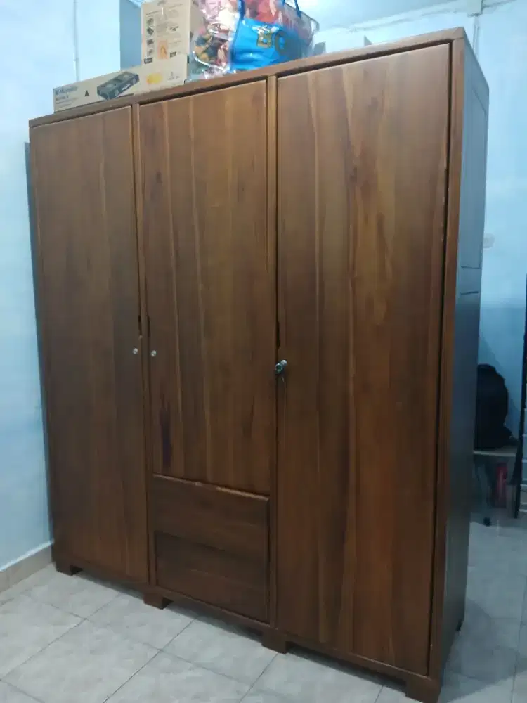 Lemari Jati & Tempat tidur Jati