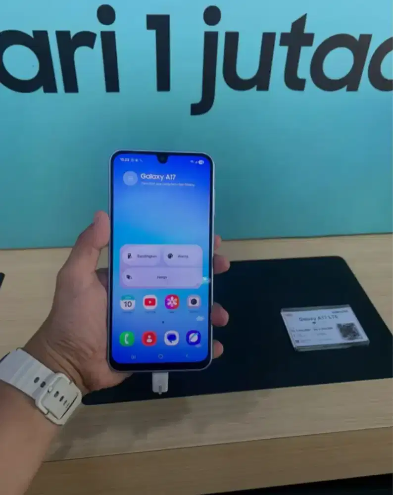 Samsung galaxy a17  ram8/136 gb