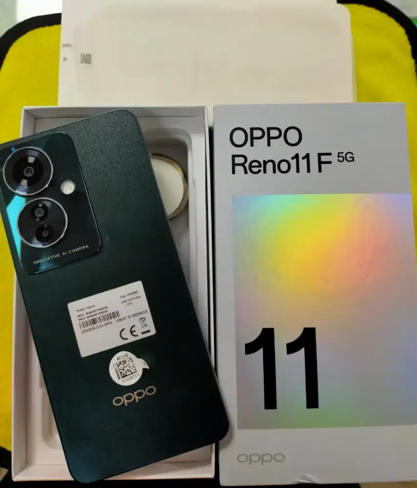 Oppo Reno 11F 5g Nfc ram 8/256 lecet pemakaian dan kabel casan gk ori