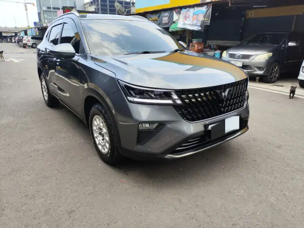 Wuling Alvez ex sunroof 1.5 matic tahun 2023