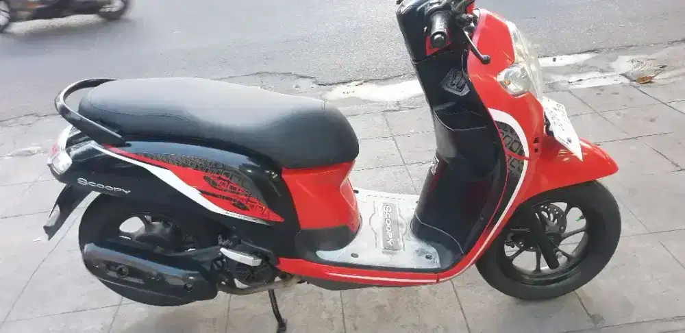 Honda Scoopy fi tahun 2019 ss komplit