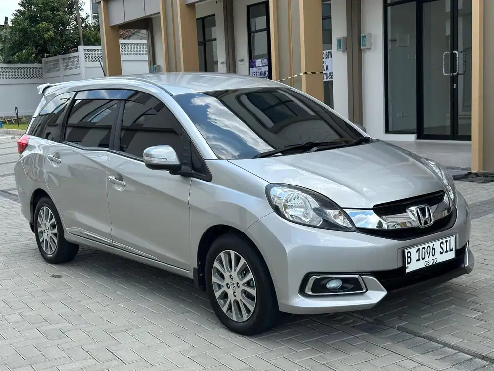 honda mobilio E prestige at 2014