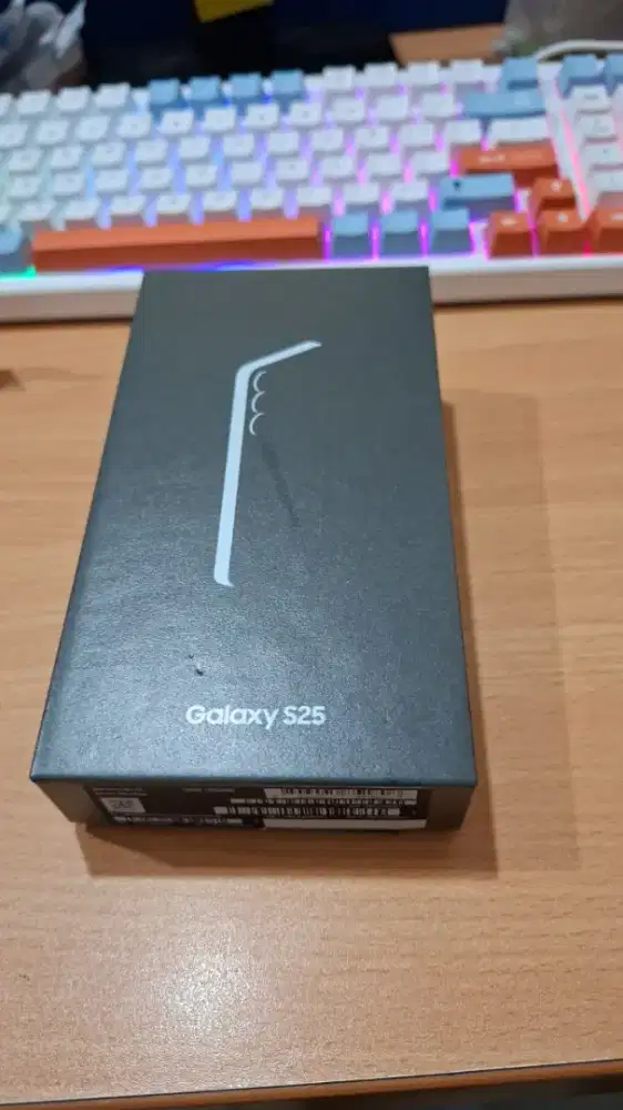 Samsung 25 12/256 besic