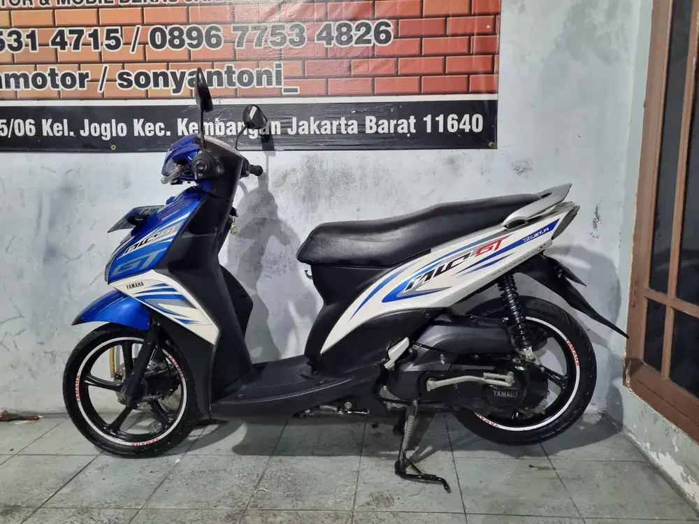 YAMAHA MIO GT 115 CC FI TAHUN 2015 TERAWAT WARNA BIRU PUTIH
