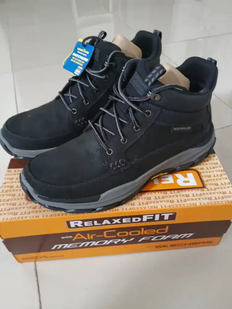 Sepatu boots Skechers Relaxed Fit Goodyear Size 11, 5