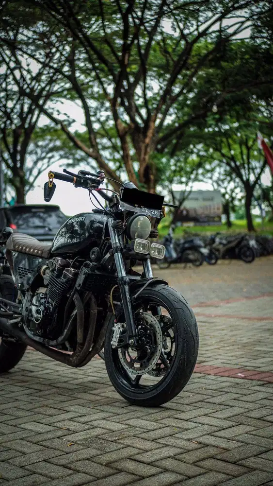 moge suzuki gsx 750 police