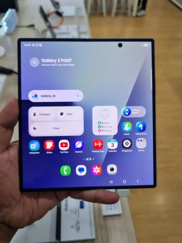 Samsung Galaxy Z Fold 7