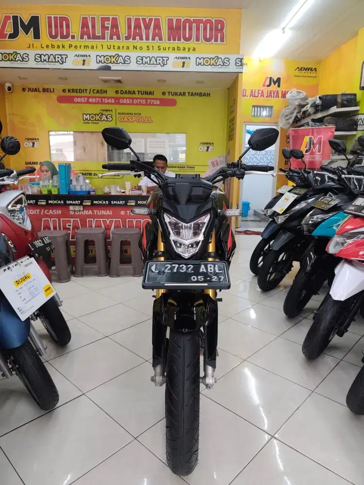 Unit Istimewa ^ Honda CB 150R thn 2022